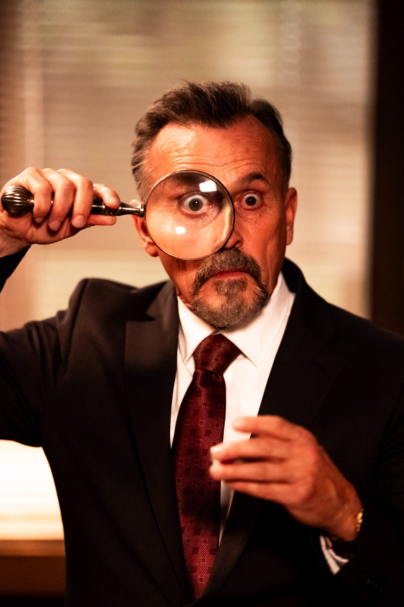 Behind the scenes photo 4