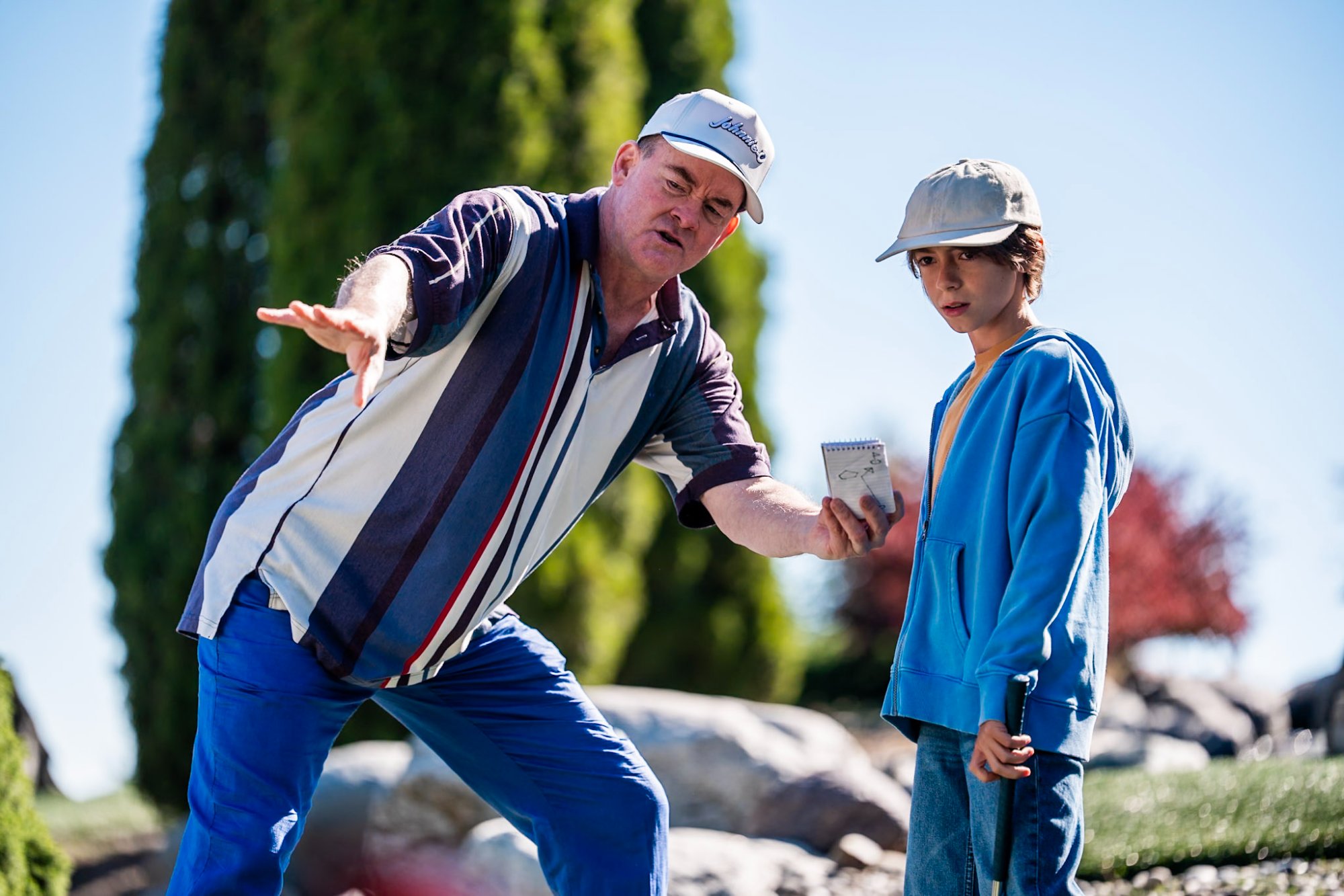 Behind the scenes photo 7